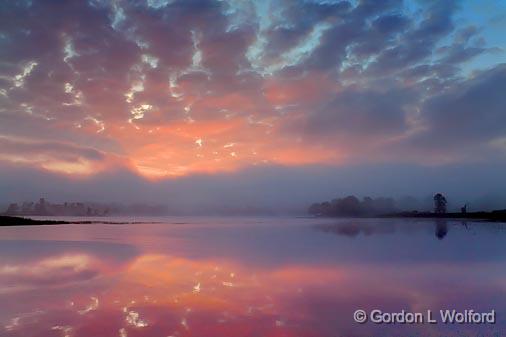 Fogged Sunrise_17914.jpg - Rideau Canal Waterway photographed near Smiths Falls, Ontario, Canada.